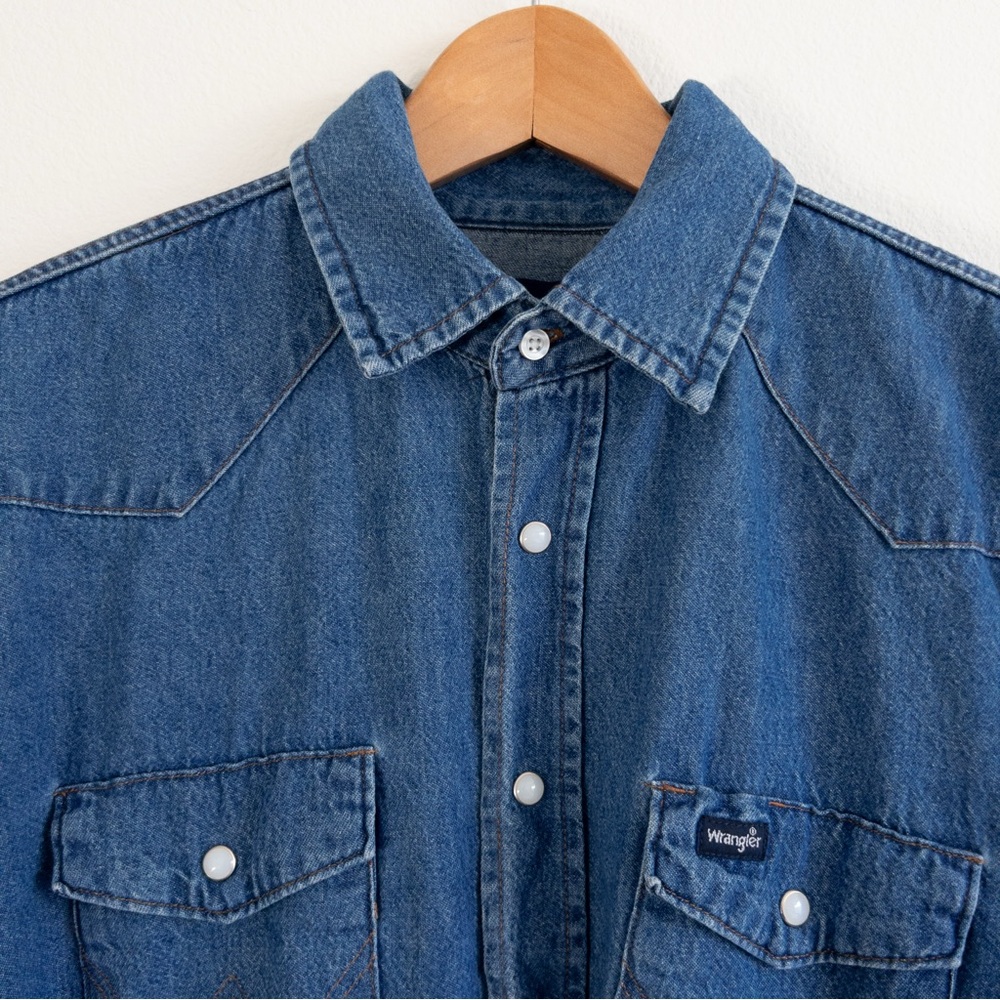 VTG Wrangler Mens Denim Western Shirt Cowboy Rodeo Pearl Snap Long Sleeves - Picture 4 of 14